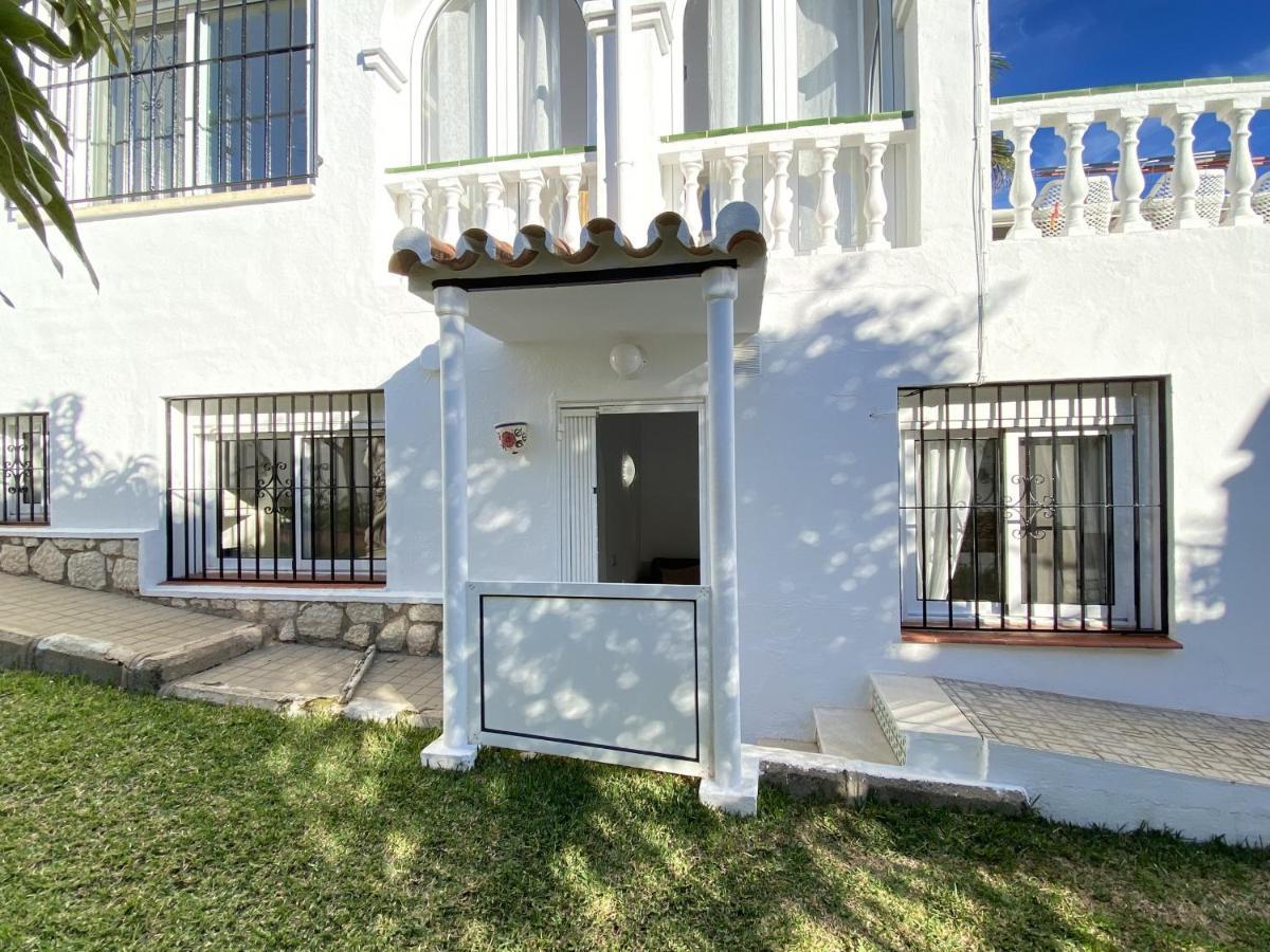 Villa Sandra Al Fresco Apartment Nerja Bagian luar foto