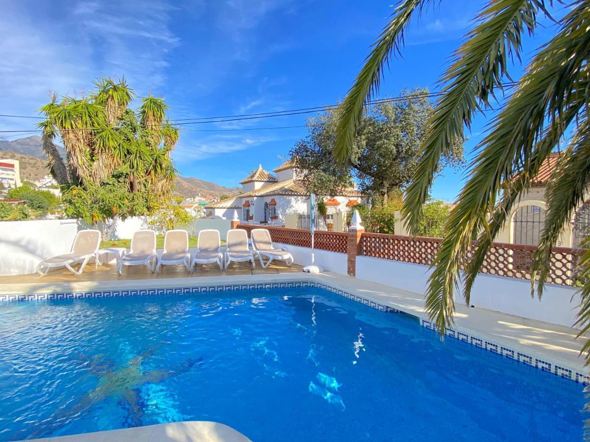 Villa Sandra Al Fresco Apartment Nerja Bagian luar foto